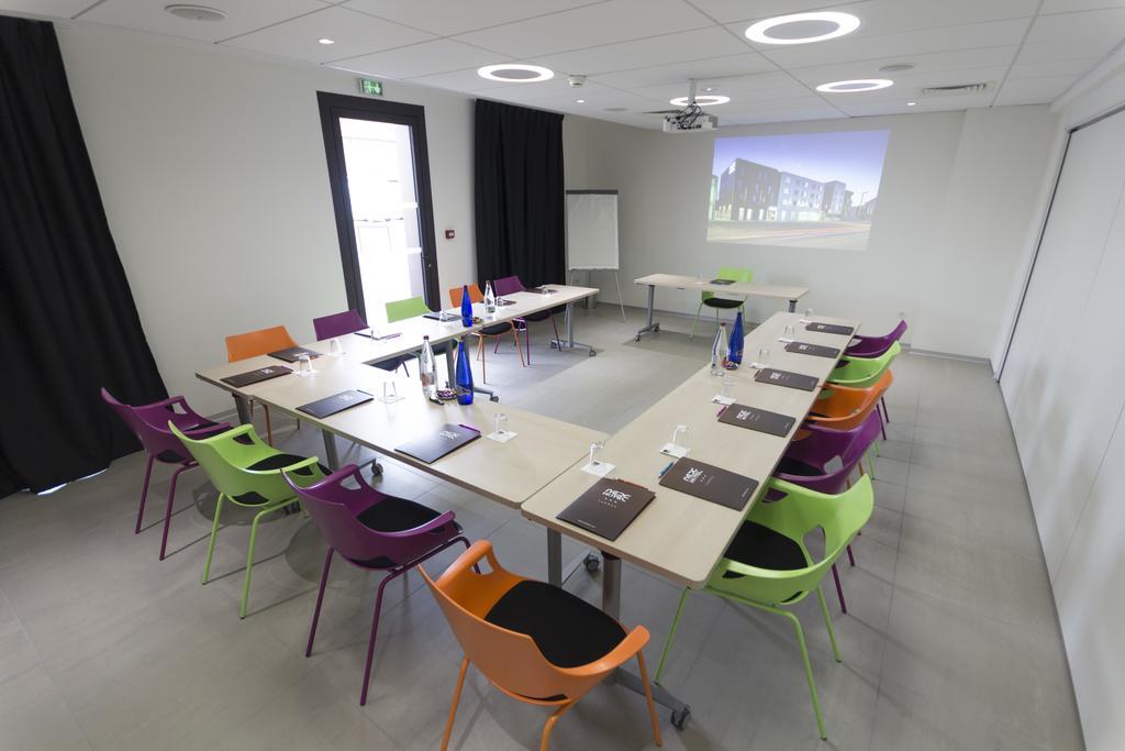 Nex Hotel Tarbes Bagian luar foto