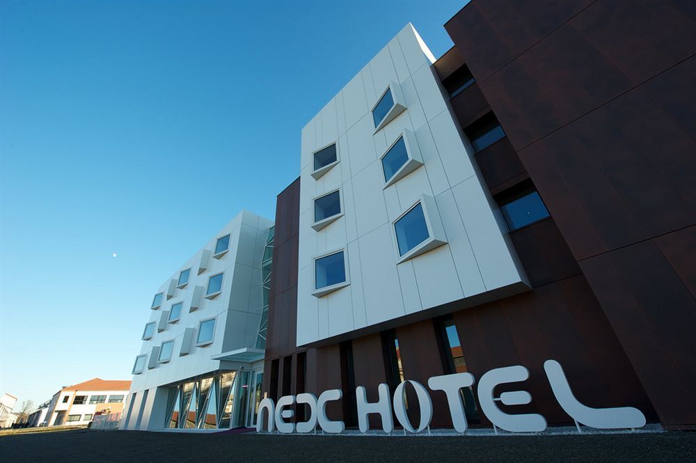 Nex Hotel Tarbes Bagian luar foto